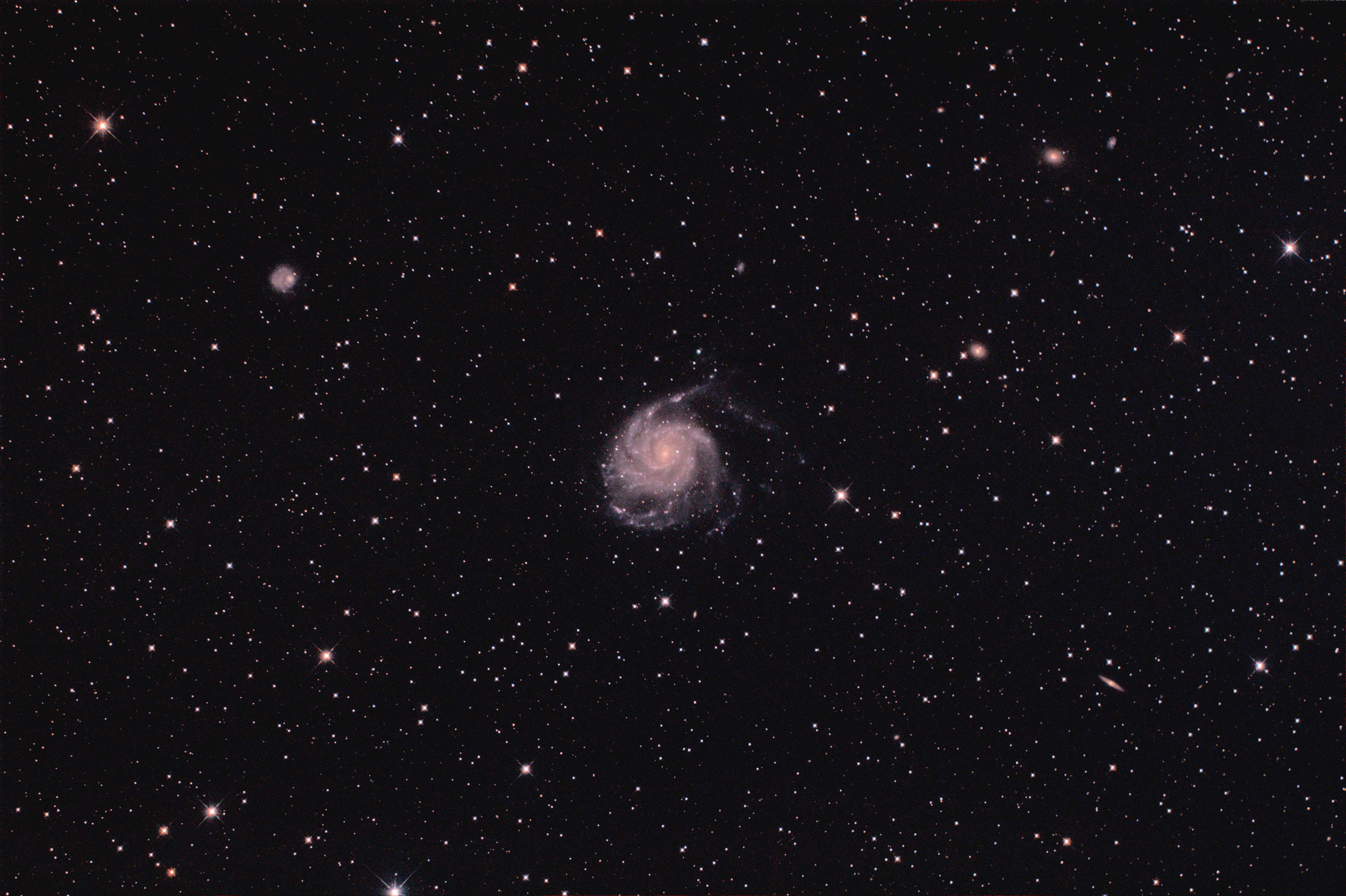 M101_220130_E160_60D_16-180-dss17-005cgw.jpg
