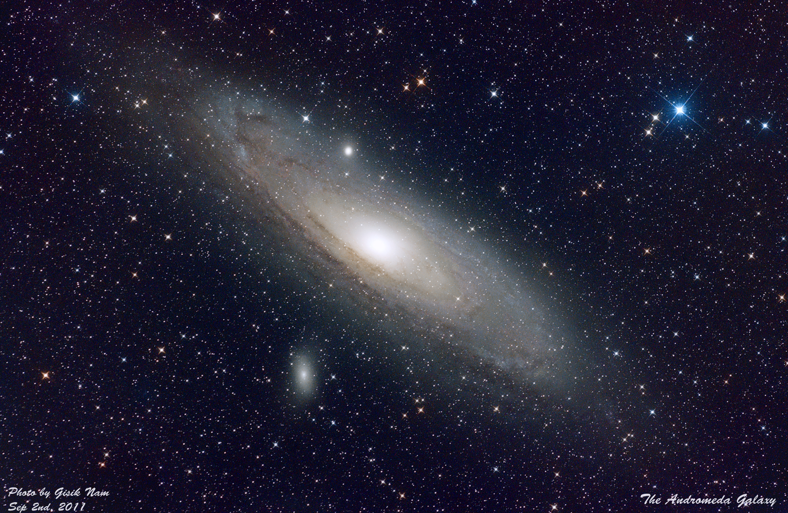 m31.jpg : The Andromeda Galaxy
