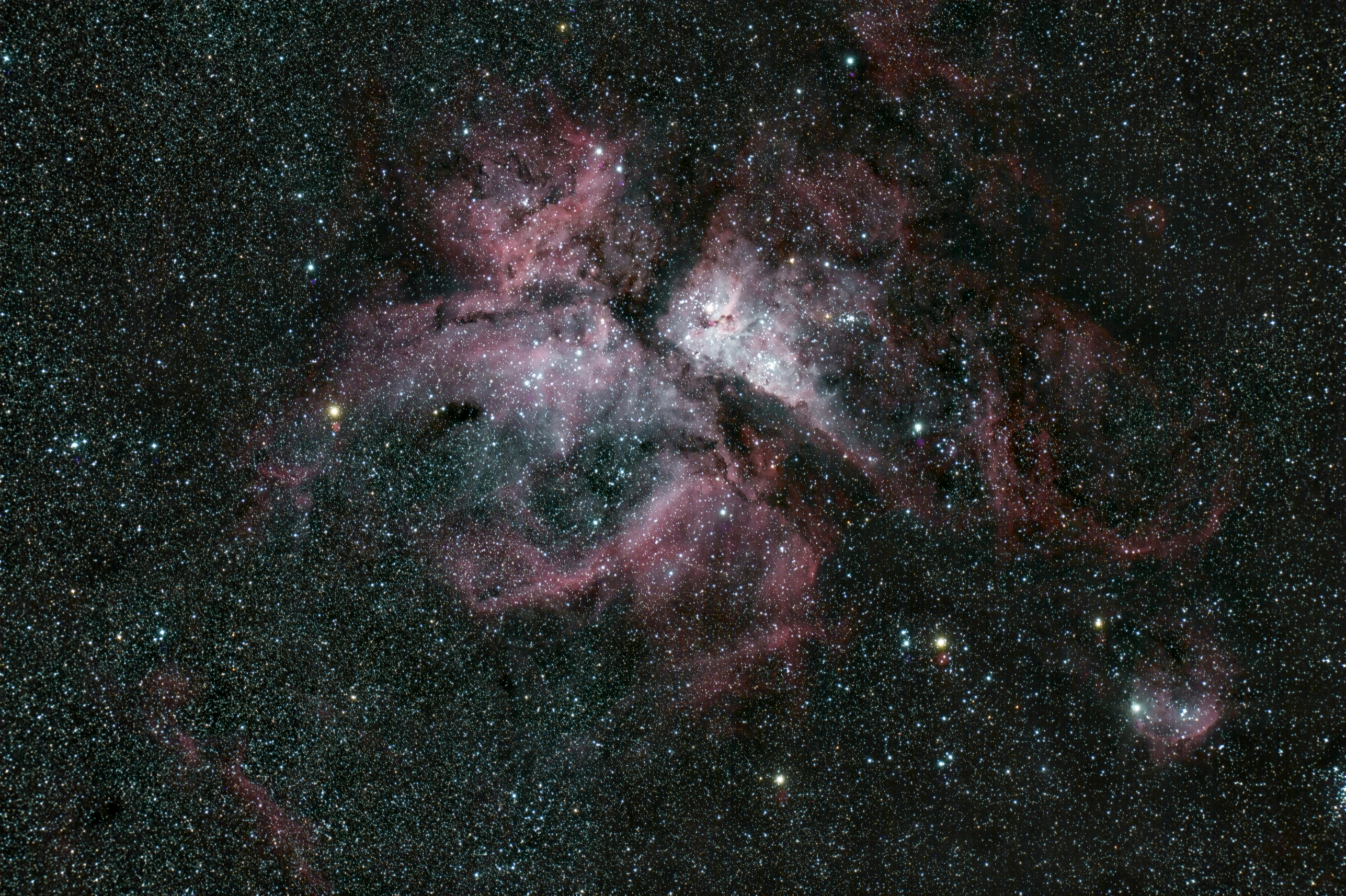 ngc3372.jpg