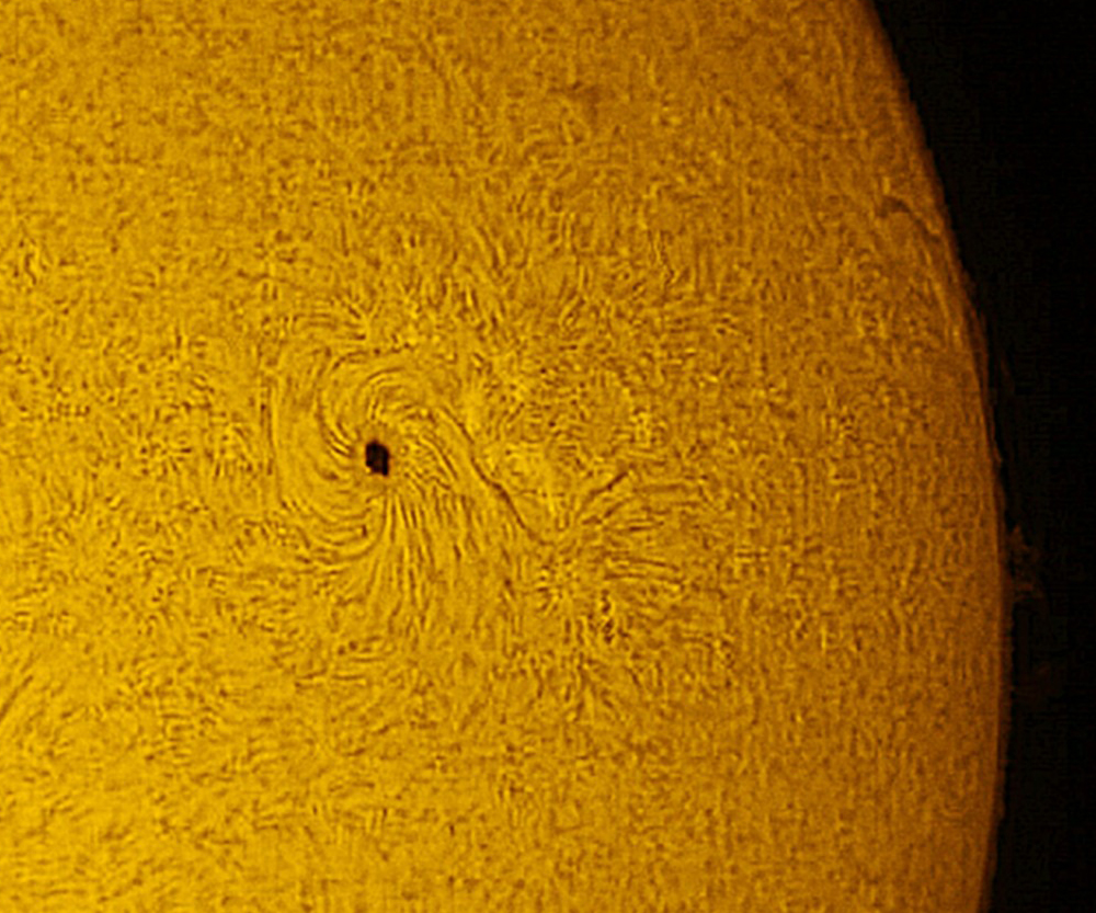 20111008.jpg : 태양 표면