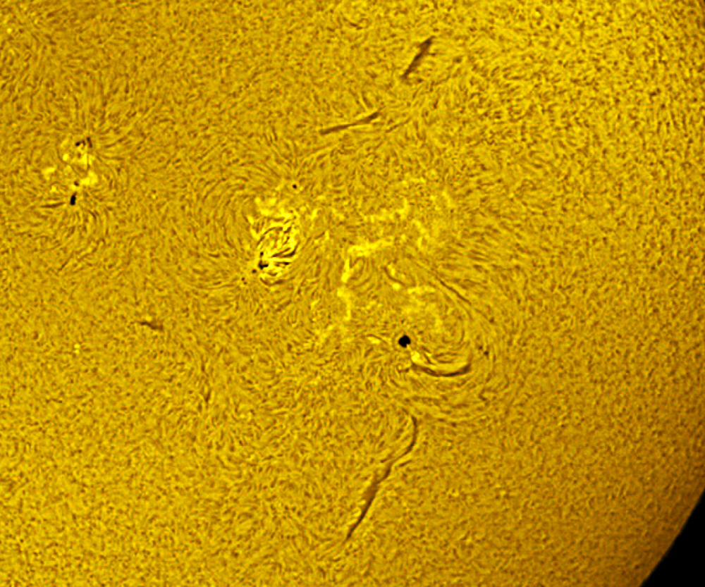 20111016.jpg : 태양 표면