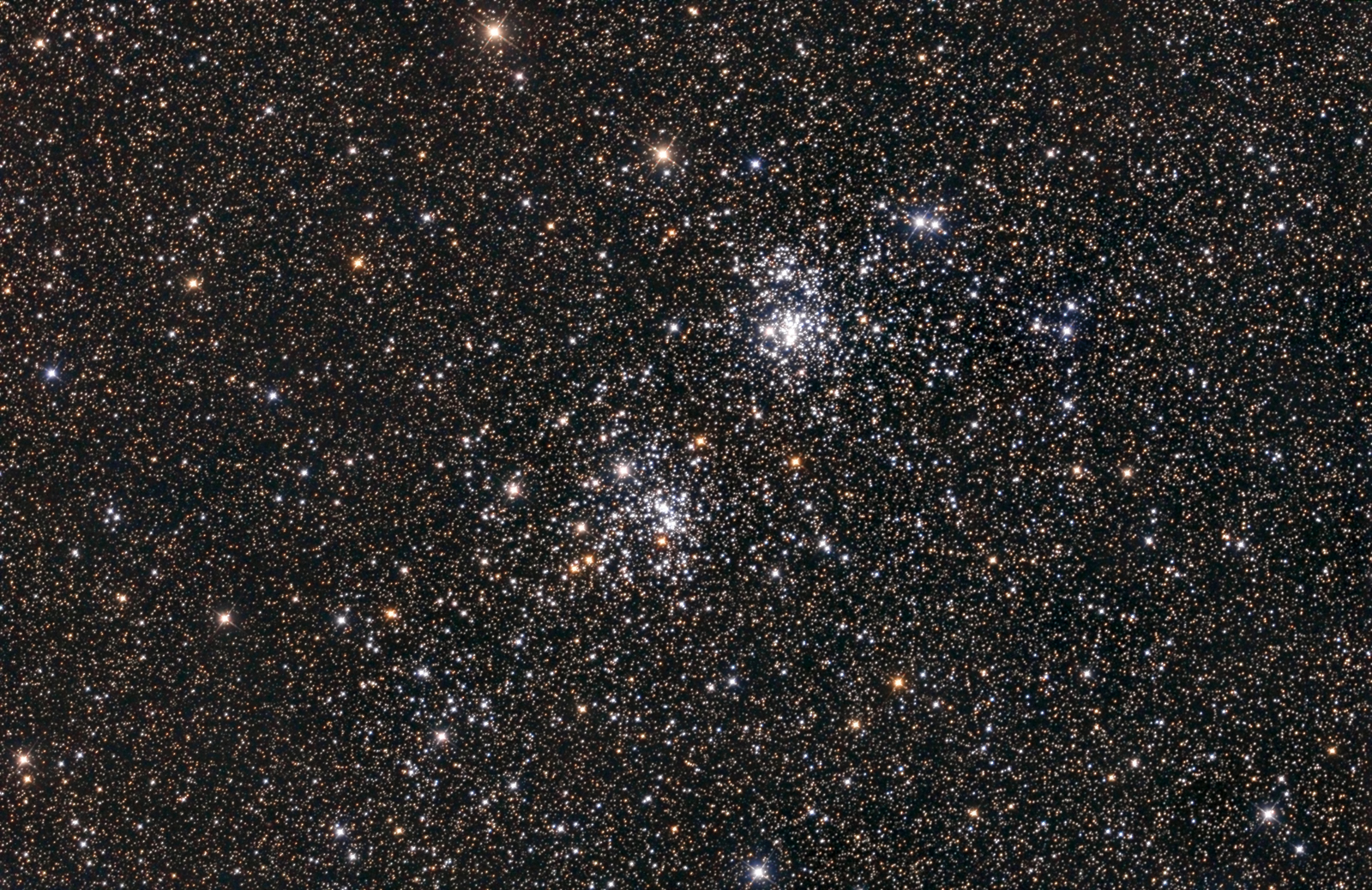 Ngc884Ngc869_re2.jpg