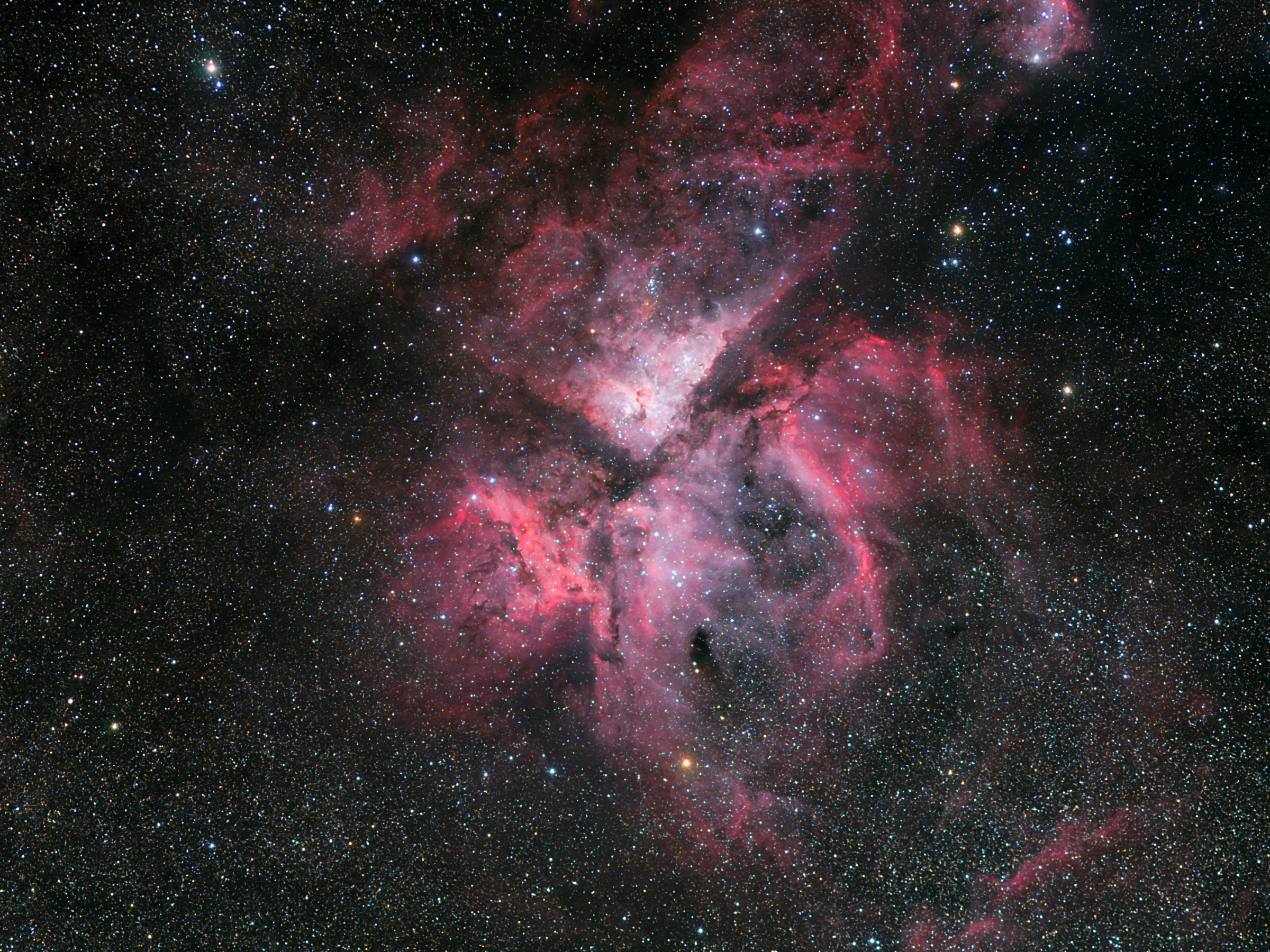 NGC3372_HLRGB(1)_2400.JPG