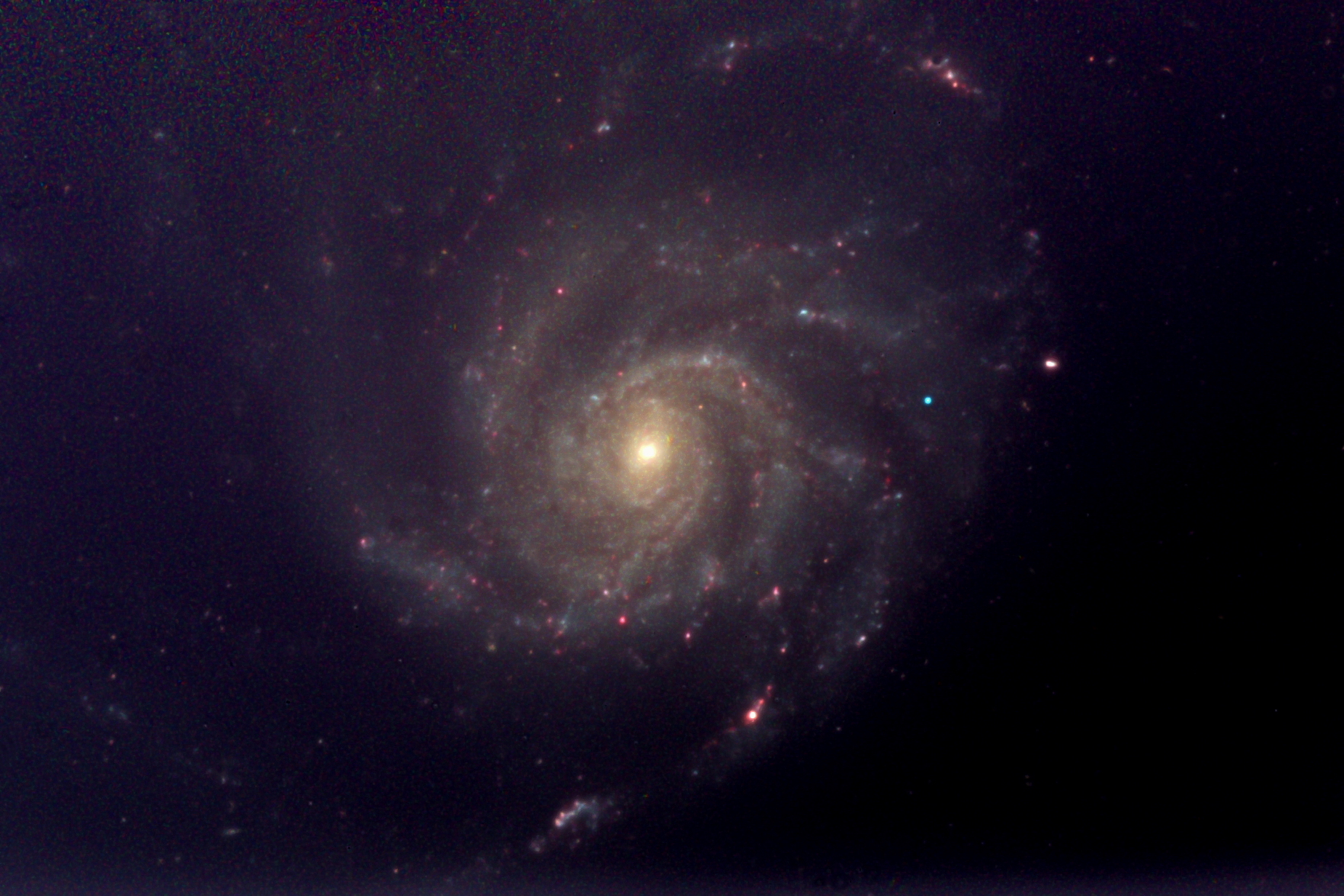 M101-LRGB_extra_galactic_view.JPG