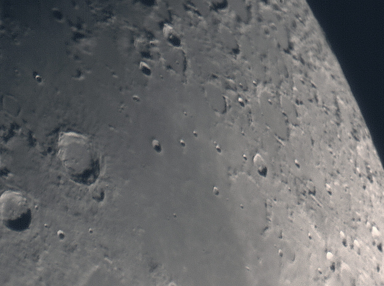 moon-3.jpg