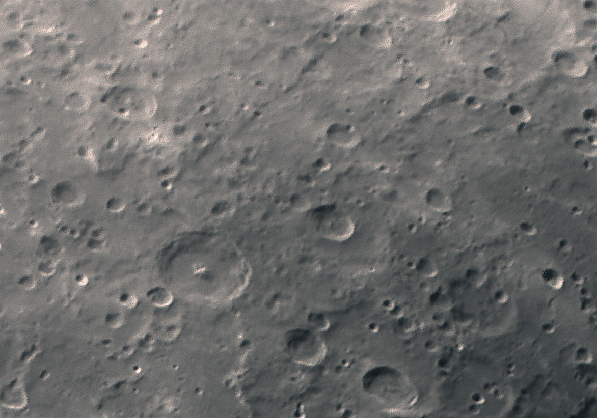 moon-1.jpg